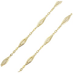 1960s French Filigree 18 Karat Yellow Gold Chain Necklace