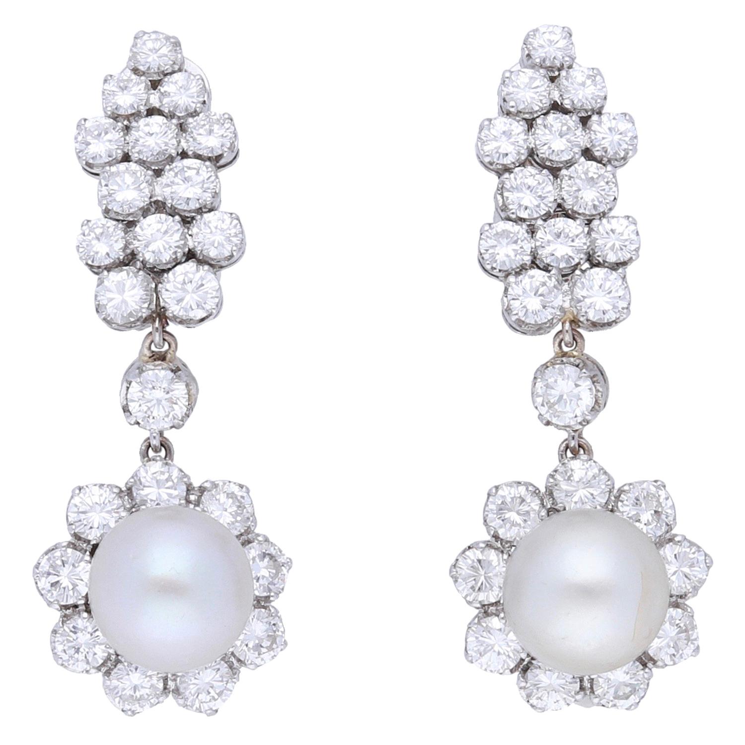 Certified Saltwater Natural Pearls 18 Karat White Gold Diamonds Drops Earrings