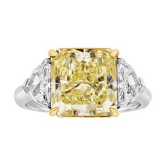 Roman Malakov GIA Certified Radiant Cut Yellow Diamond Three-Stone Ring