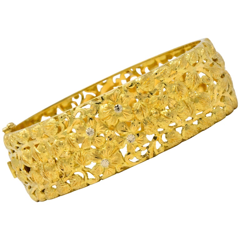 Milor 18 Karat Gold Hinged Bangle Bracelet at 1stDibs