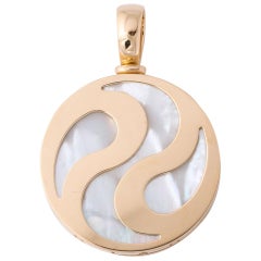 1980s Bvlgari Spinning Mother of Pearl and Gold Ying Yang Pendant