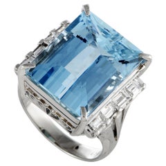 Baguette Diamonds and Aquamarine Platinum Rectangle Ring