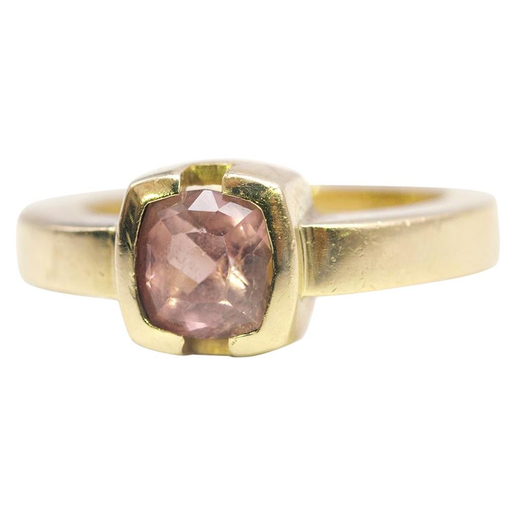 Bespoke 18 Karat Yellow Gold Pink Sapphire Ring
