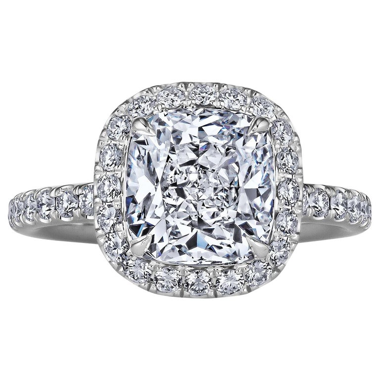 Bague de fiançailles en platine avec diamant taille coussin de 2::87 carats Harry  Winston sur 1stDibs