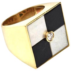 Vintage 18K Gold, Onyx and Mother of Pearl Geometric Ring Italian