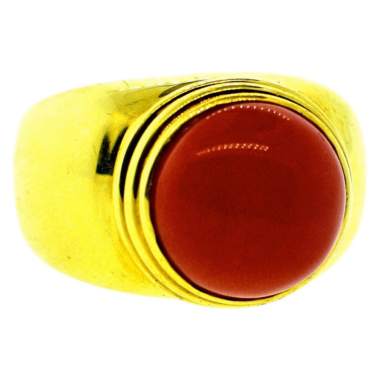 Lacquered Oxblood Horn O-Ring Necklace