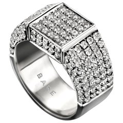 18 Karat White Gold, White and Black Diamond Signet Ring