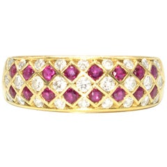 Bespoke Italian Ruby and Diamond Harlequin 18 Karat Gold Ring