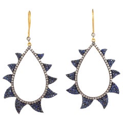 Blauer Saphir Diamanten Meghna Juwelen Klauenohrringe
