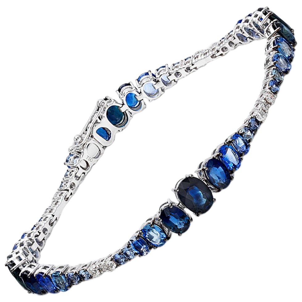 Blue Sapphire, Emerald and Diamond Bracelet For Sale at 1stDibs