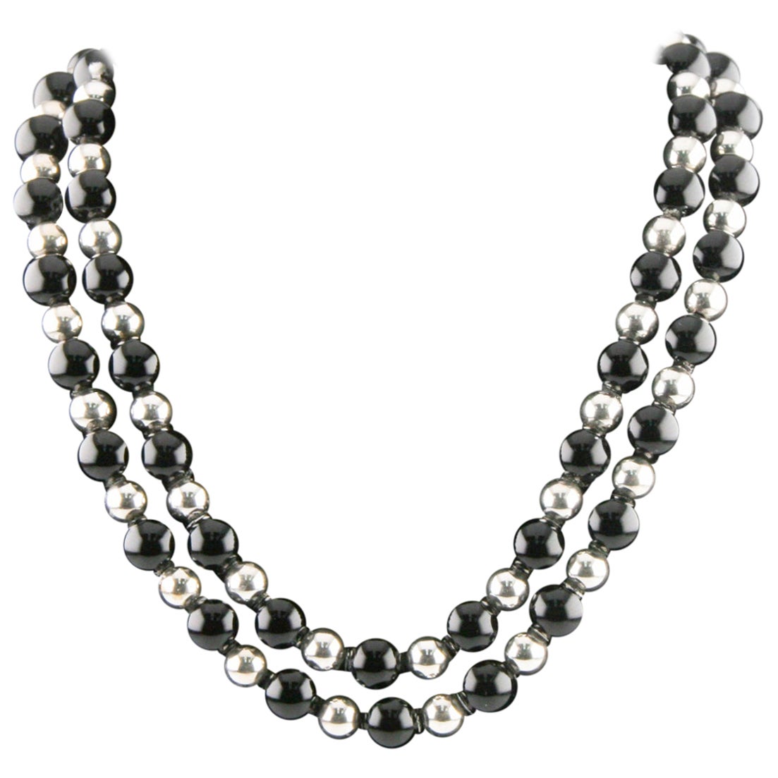 Tiffany and Co. Vintage Sterling Silver Black Onyx Bead Necklace For Sale at 1stDibs