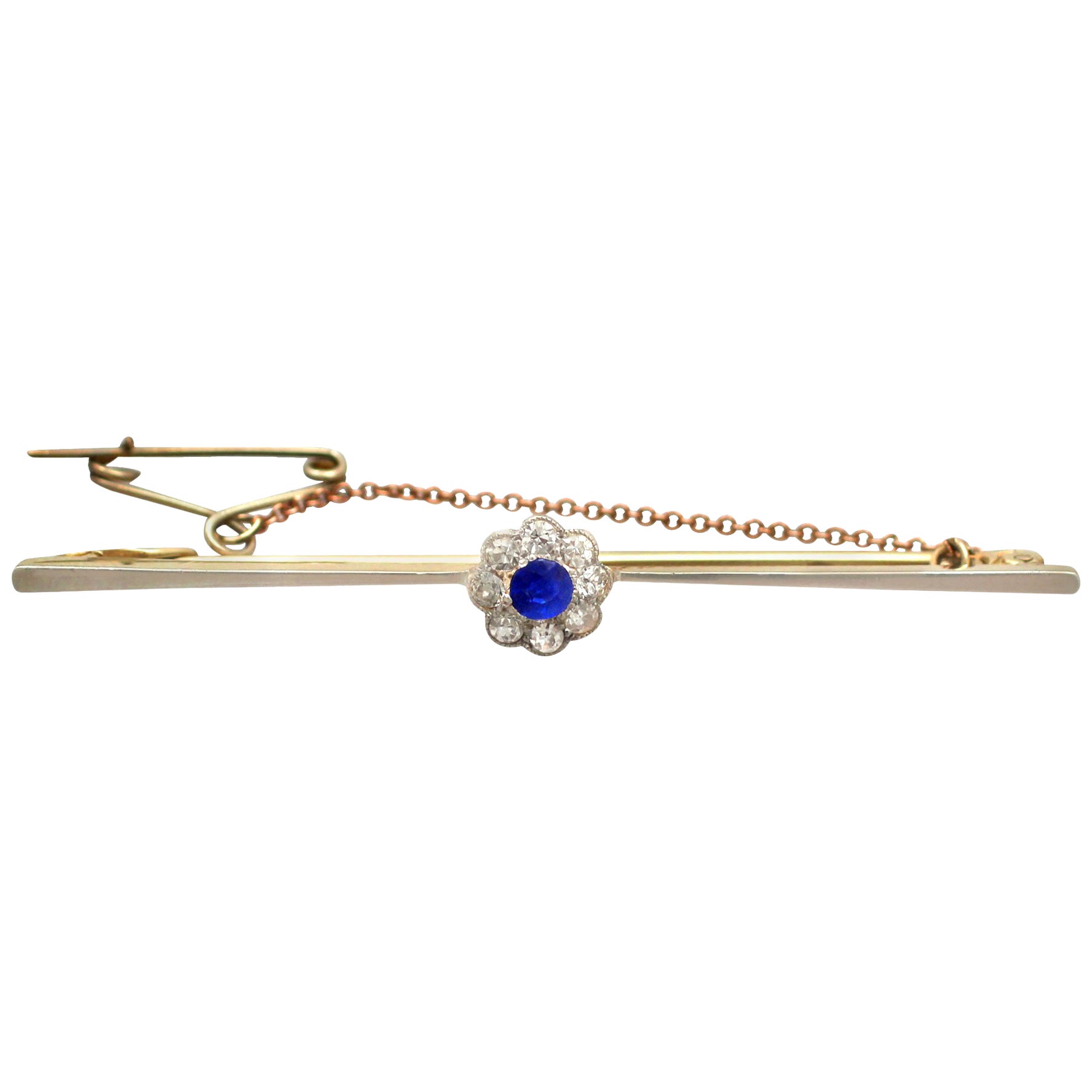 Antique 1910s Sapphire and Diamond Cluster Yellow Gold Bar Brooch For Sale