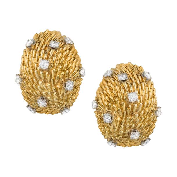 Van Cleef and Arpels 18k Diamond Dome Earrings For Sale at 1stDibs ...