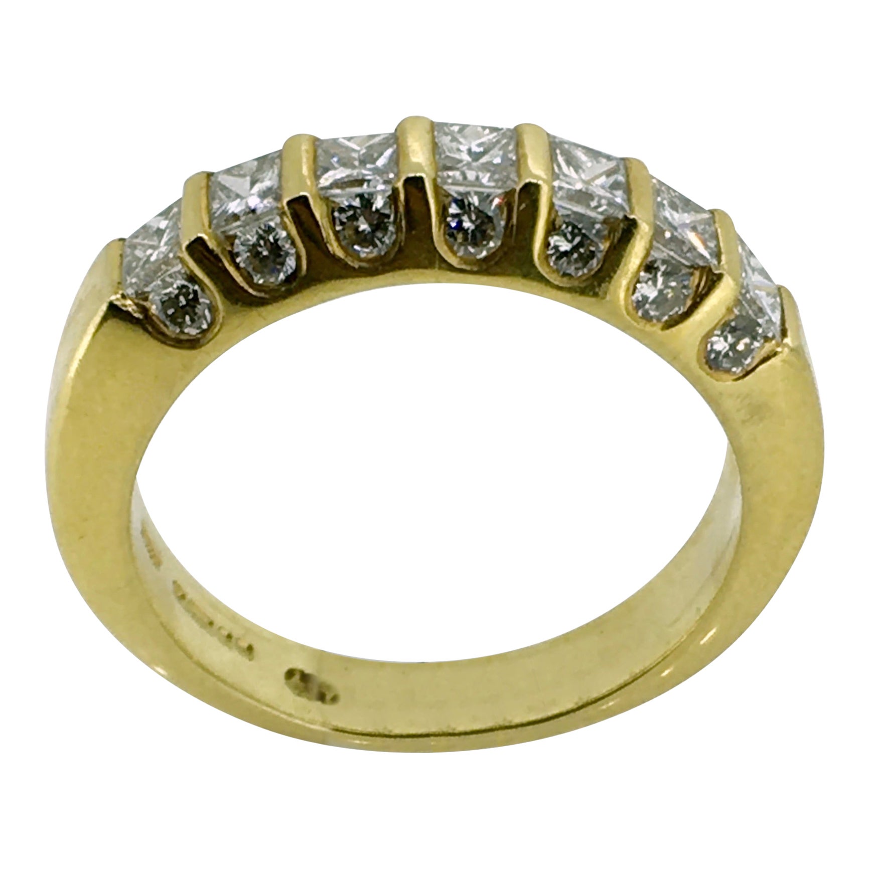 An 18 carat gold wedding ring *SOLD*