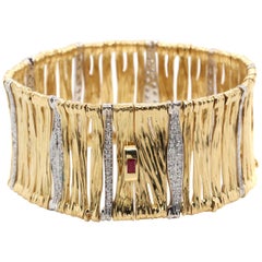 Roberto Coin 18 Karat Yellow Gold Diamond Elefantino Bracelet
