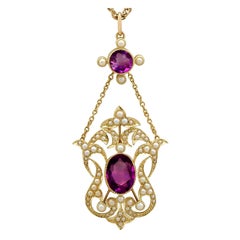 Antique 1910s 4.83 Carat Amethyst and Pearl Yellow Gold Pendant