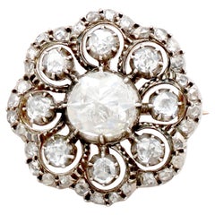 Antique Victorian 1.86 Carat Diamond and Yellow Gold Brooch