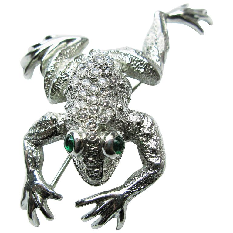 Kurt Wayne Emerald Diamond Platinum Frog Brooch For Sale at 1stdibs