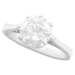 Anillo solitario de diamantes y platino de 1.95 quilates