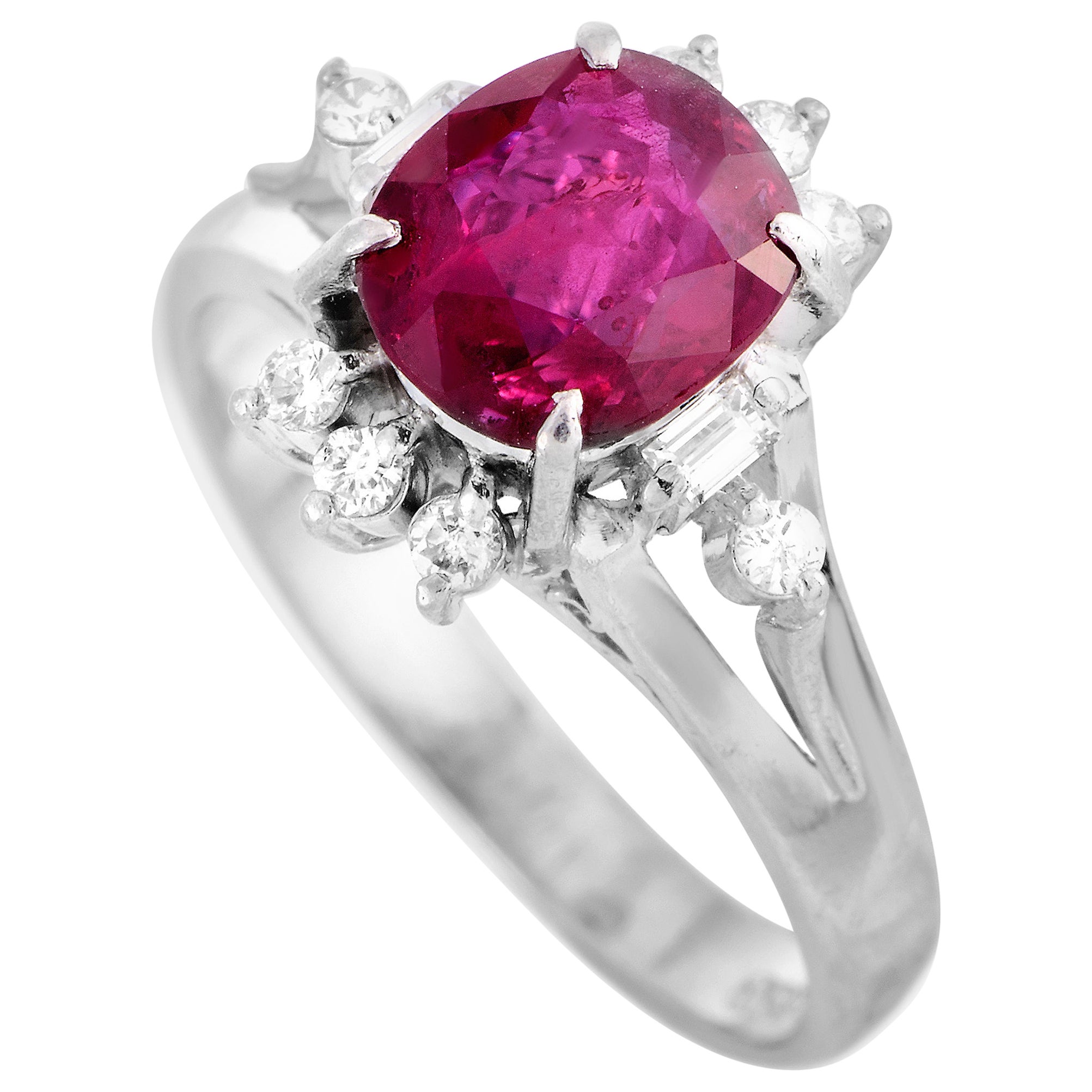 LB Exclusive Platinum 4.10 Carat Diamond and Ruby Ring For Sale at 1stDibs