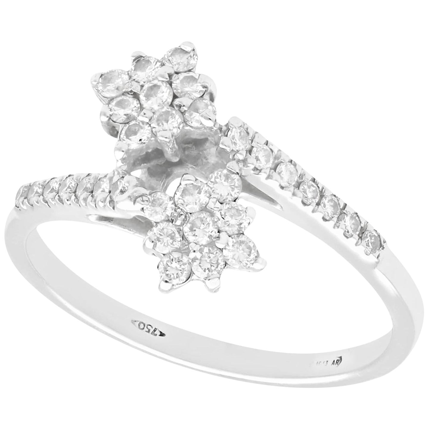 Anillo Twist de Cóctel de Oro Blanco con Diamantes Vintage de los años 90