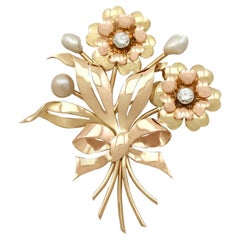 Broche en or jaune et rose avec diamants et perles, années 1950