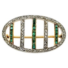 Antique Emerald and Diamond Oval Brooch in Yellow Gold