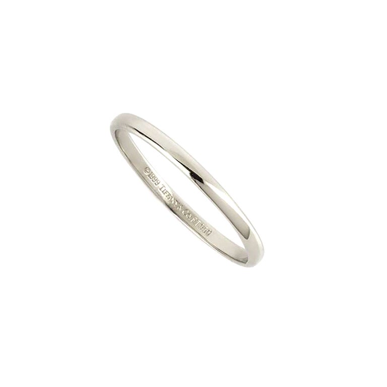 Tiffany and Co. Lucida Platinum Wedding Band Ring 3 mm For Sale at 1stDibs