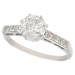 1940s 1.01 Carat Diamond Platinum Solitaire Ring