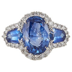 Unique 6.50 Carat Sapphire and Diamond Ring