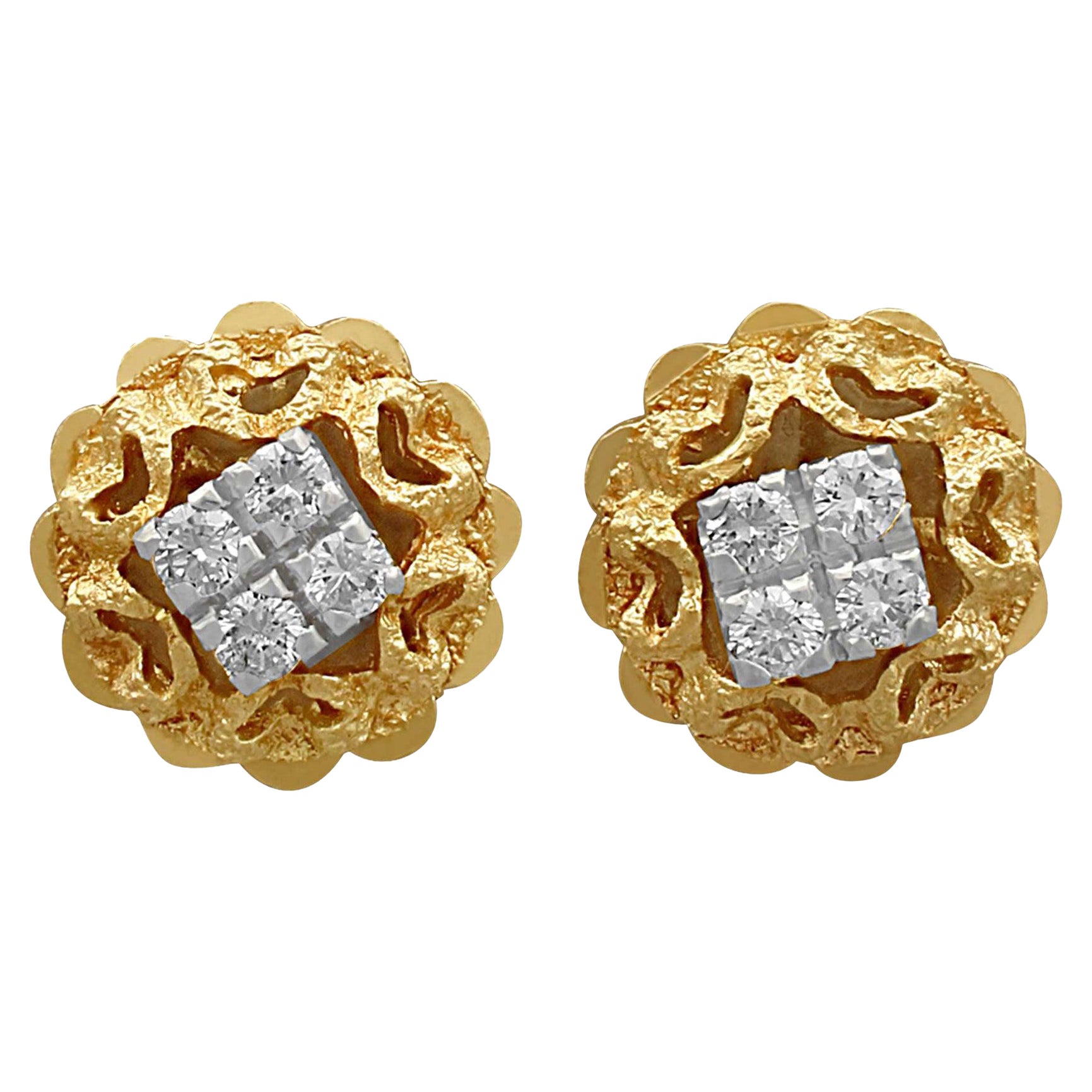 Natural Turquoise and Diamonds Yellow Gold Studs Earrings For Sale at