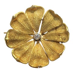 Retro 18 Karat Flower Diamond Brooch Pin