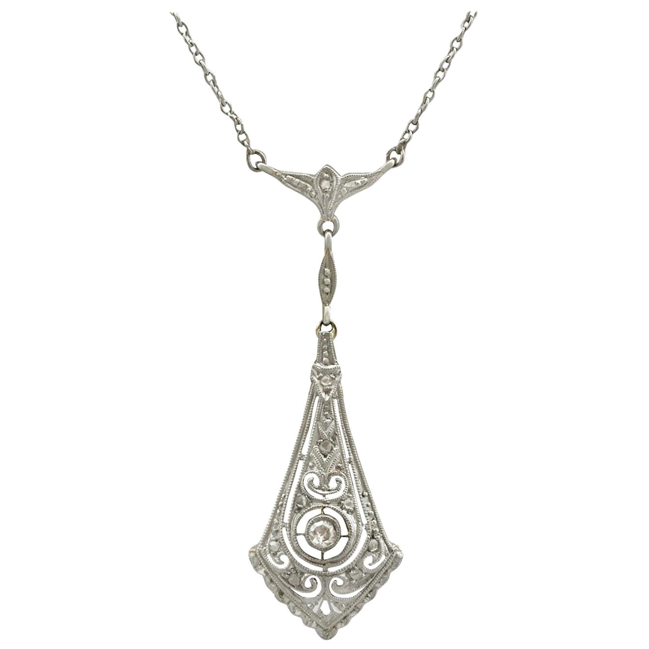 Pendentif Ancien Art Déco Chinois (Canton) Sculpté - Bijou Antique Occasion
