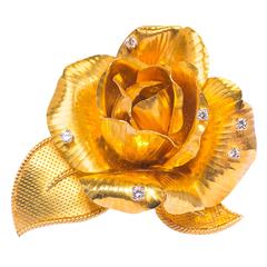 Retro Gübelin Diamond gold flower clip brooch