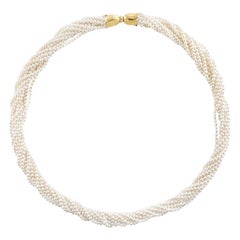 1980s Cultured Pearl Yellow Gold 18 Karat Clasp Sautoir Necklace