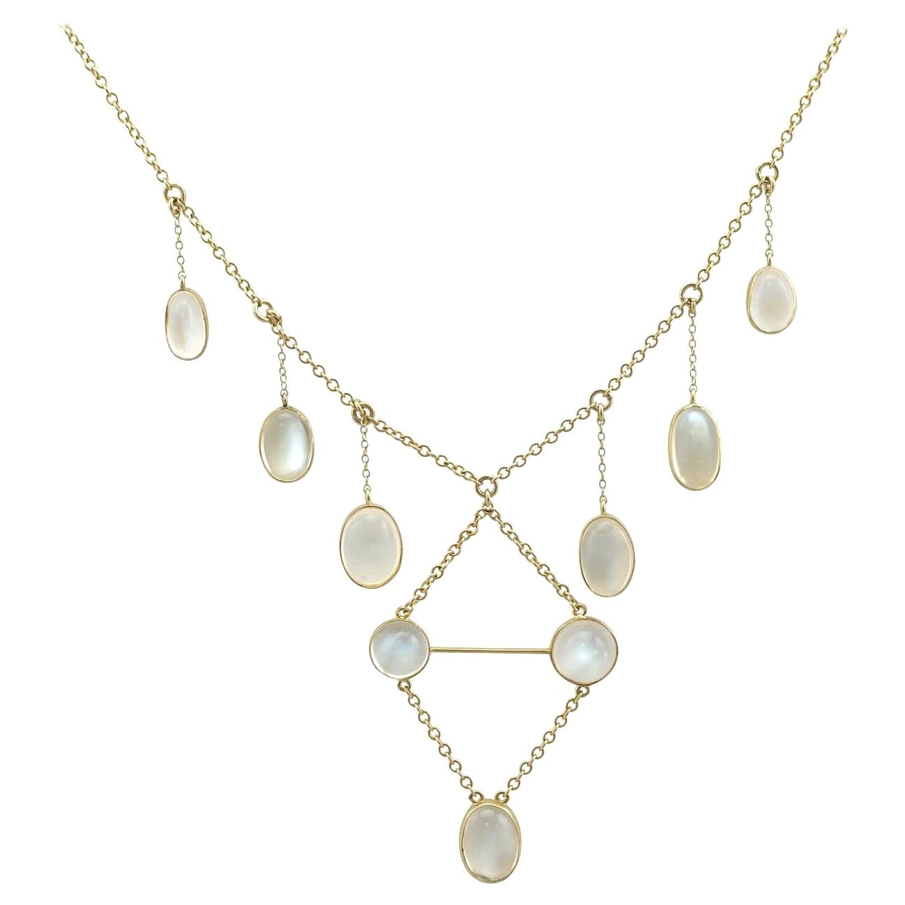 Victorian 23.40 Carat Moonstone Yellow Gold Necklace