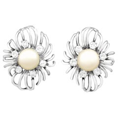 Retro 1950s Cultured Pearl Diamond White Gold Stud Earrings