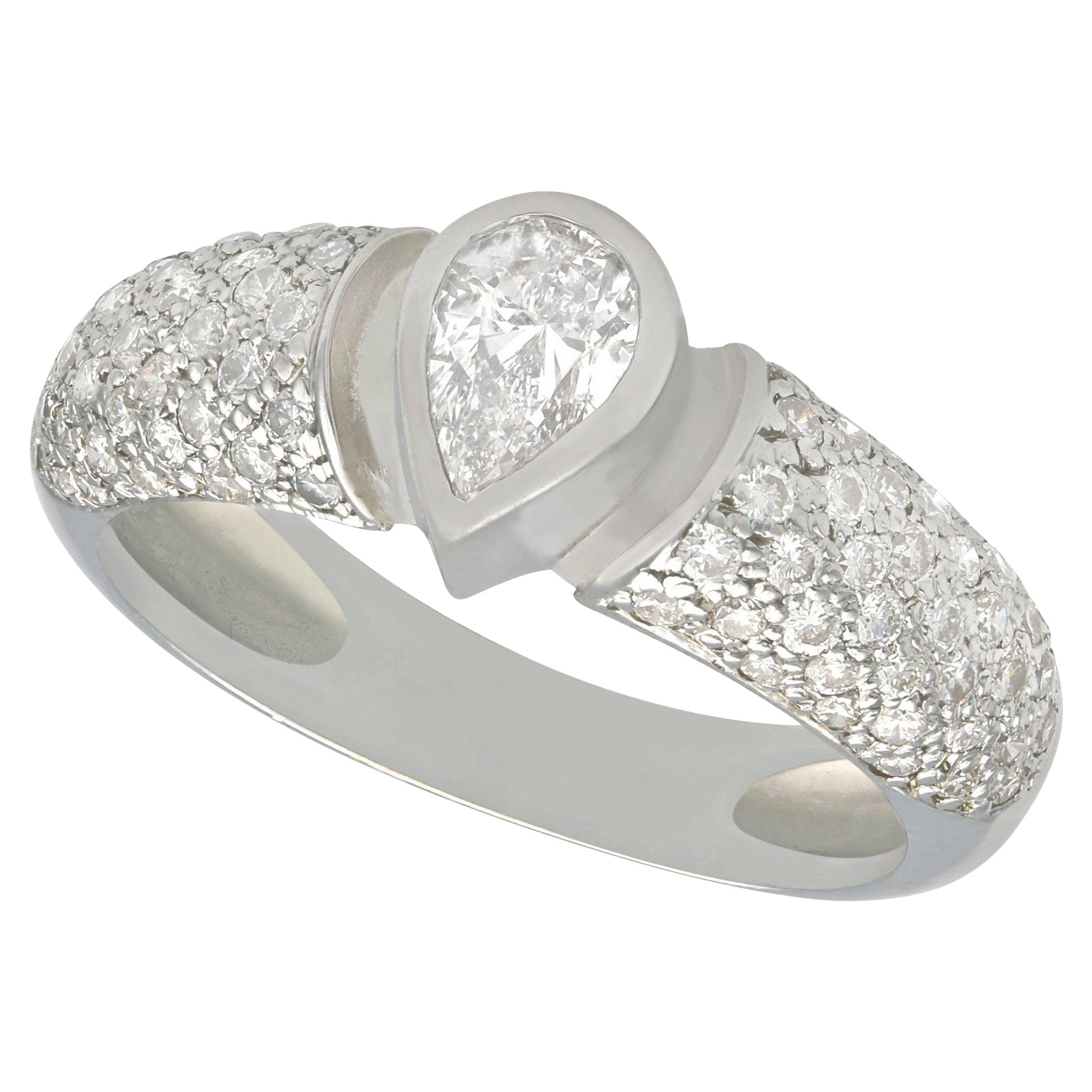 Vintage 1.33 Carat Diamond and White Gold Engagement Ring, circa 1990
