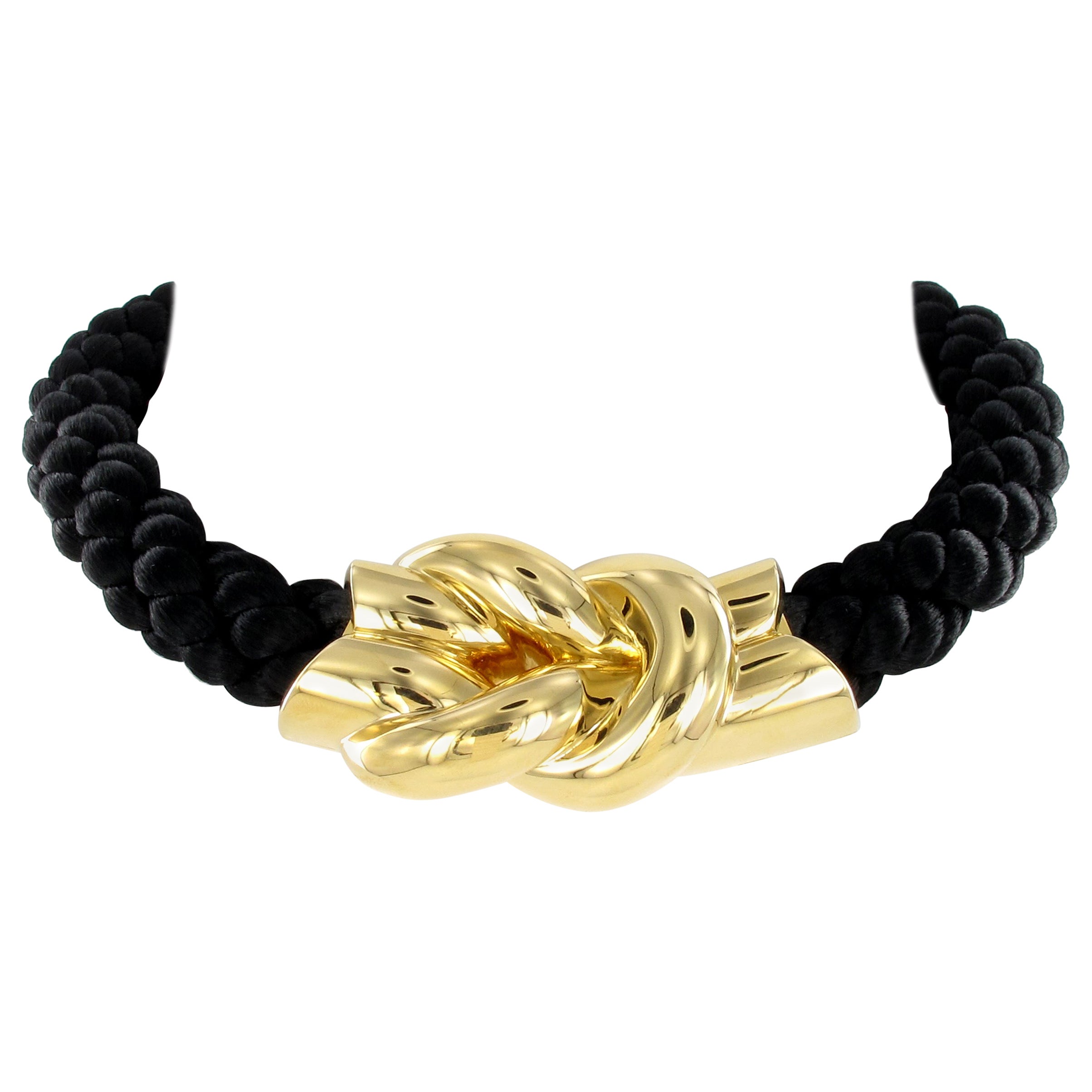 1970s Gubelin 18 Karat Matted Nugget Yellow Gold Necklace For Sale at