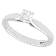 Bague de fiançailles solitaire en platine et diamant