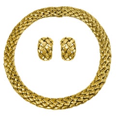 Van Cleef & Arpels Necklace and Earrings Bridal Suite 128 Grams 18k Gold, Estate