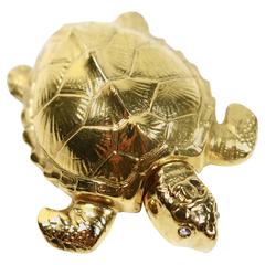Vintage CHANEL 96A CC Logo Turtle Pin Goldtone Brooch