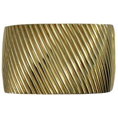 Ribbed Gold Bangle Bracelet 8