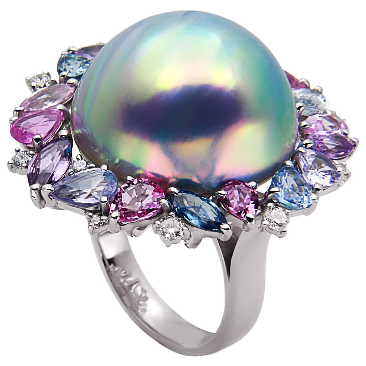 Mabe Pearl, Diamond and Sapphire White Gold Ring