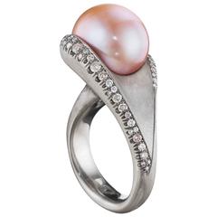 Naomi Sarna Pink Pearl Diamond Gold Ring