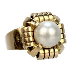 Vintage French Art Deco 18 Karat Gold & Pearl Cocktail Ring