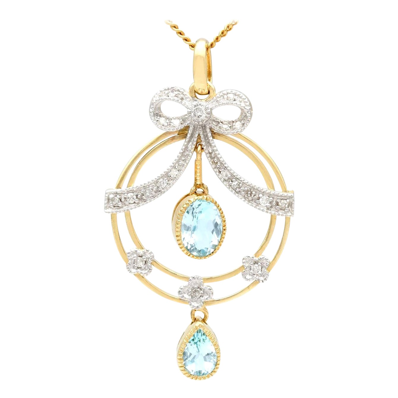 1.01Ct Oval Cut Aquamarine and Diamond Yellow Gold Pendant Antique Style For Sale