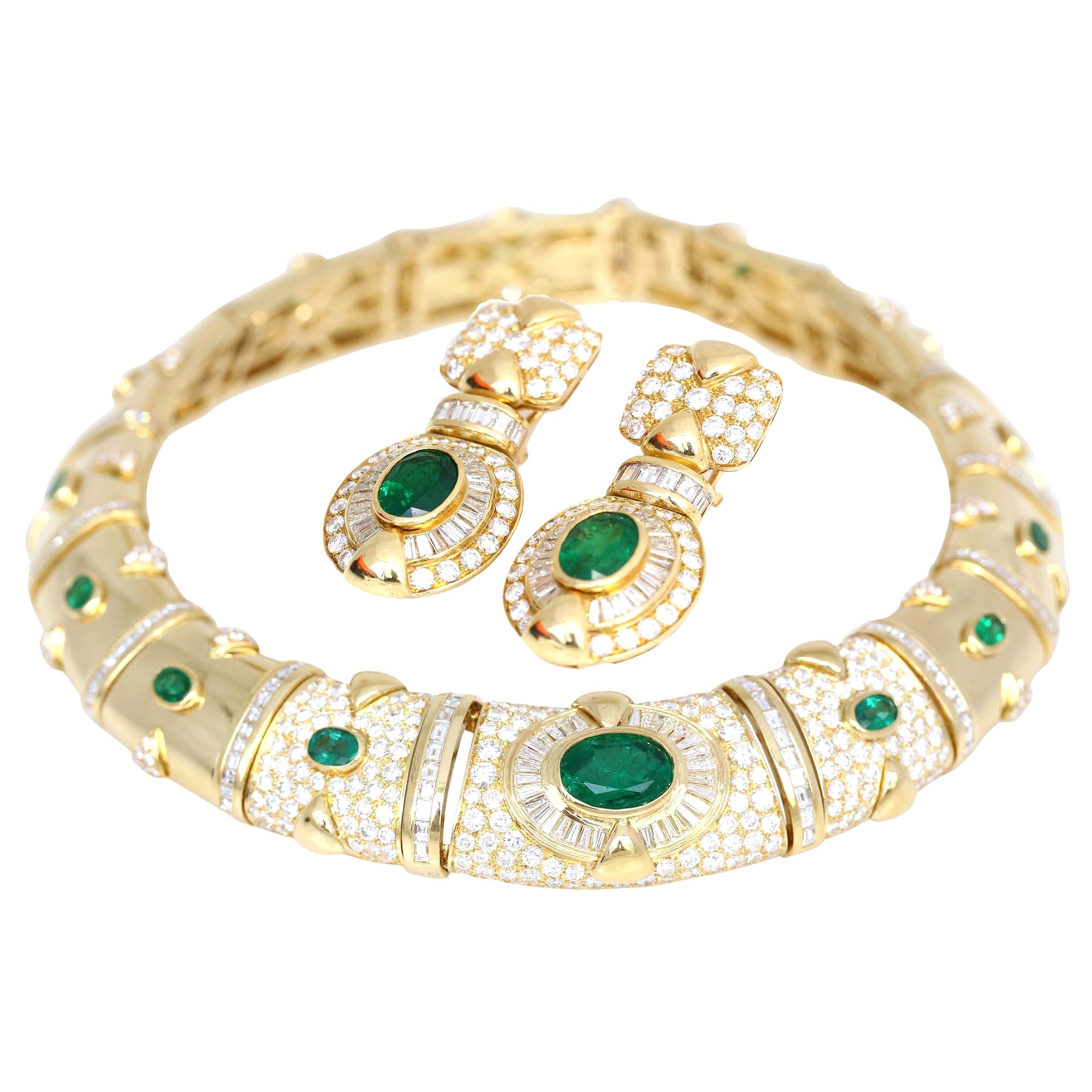 Necklace Earrings Set Emeralds Diamonds Yellow Gold 18 K, 1984 For Sale