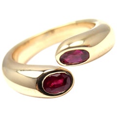 Cartier Ruby Ellipse Deux Tetes Croisees Bypass Yellow Gold Band Ring