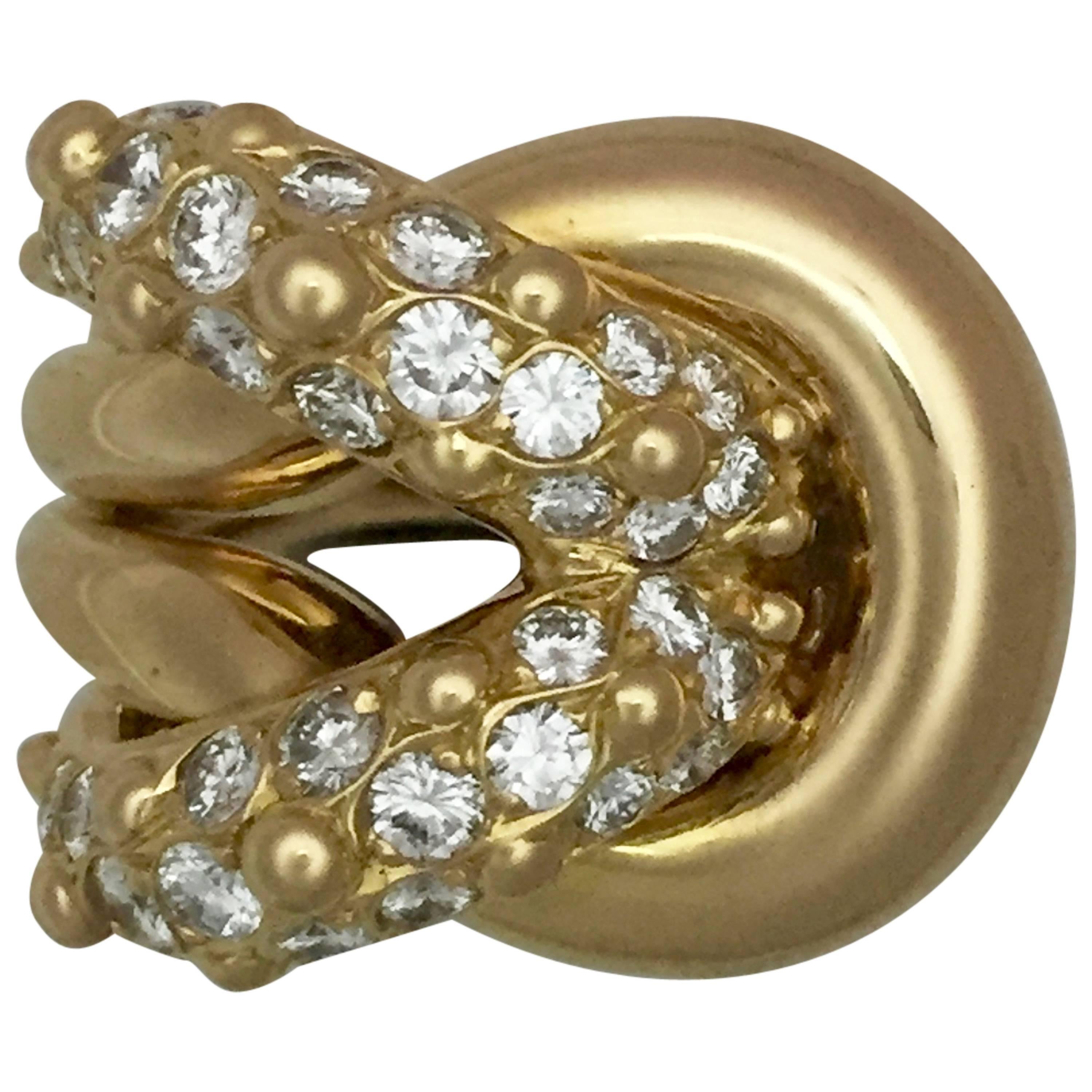 Stylish Van Cleef & Arpels Diamond Gold Slipknot Ring For Sale